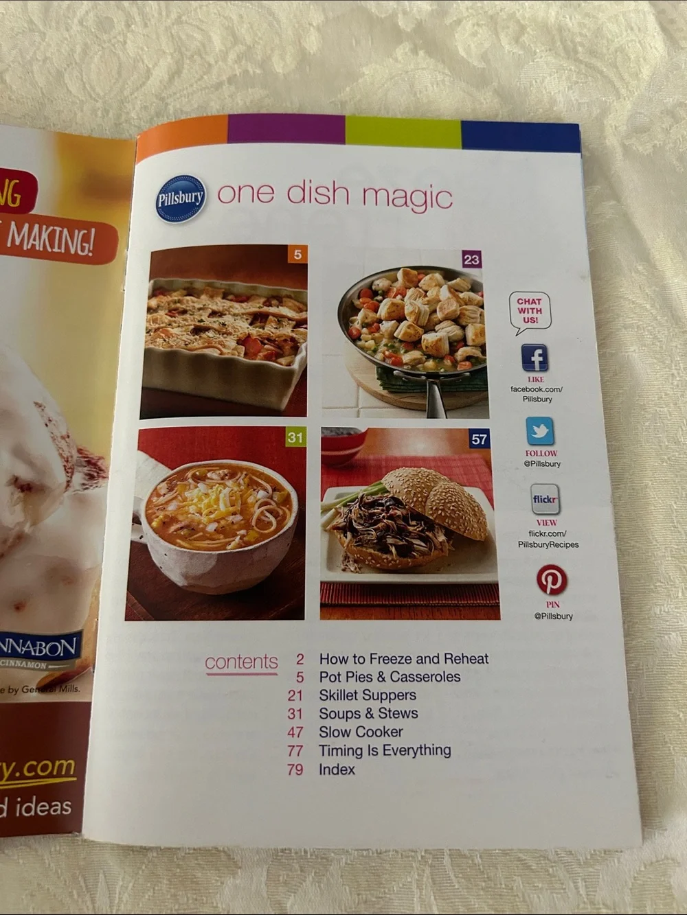 Pillsbury / Taste of Home / Betty Crocker Lot of 7 Softcover Cookbook Booklets